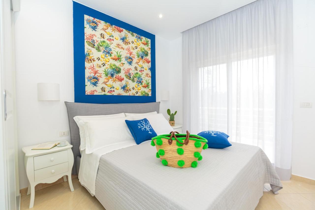 Holiday House Solemare Орикум Экстерьер фото