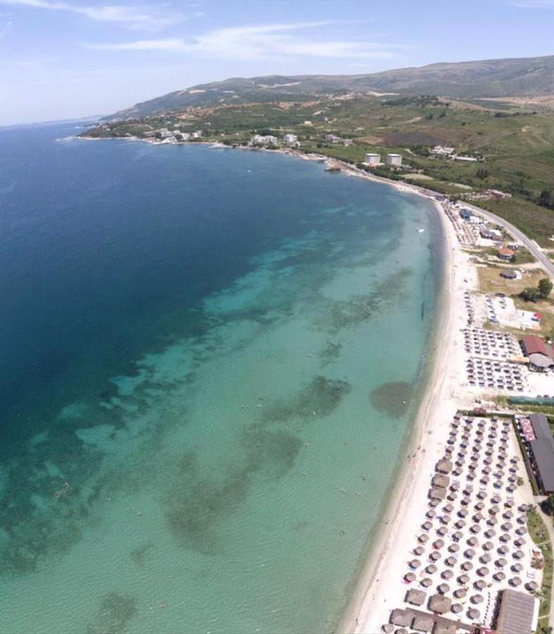 Holiday House Solemare Орикум Экстерьер фото
