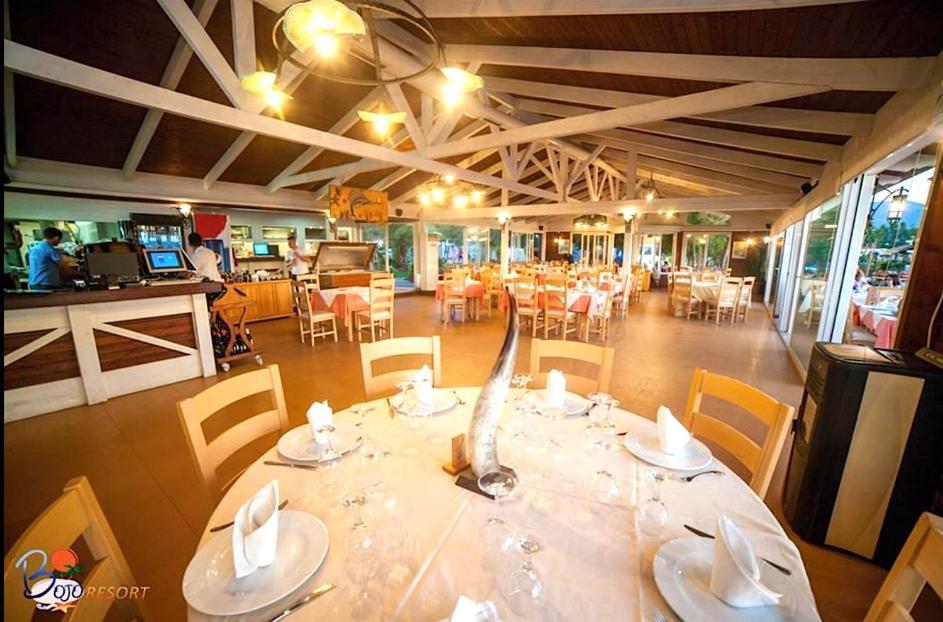 Holiday House Solemare Орикум Экстерьер фото